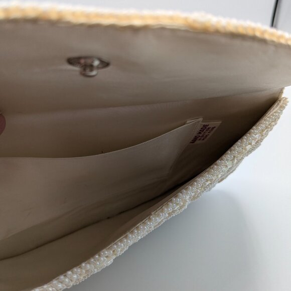 Vintage 1950s/60s Beaded Sequin Clutch, Handmade in British Hong Kong - Picture 6 of 11